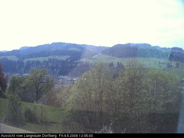 Webcam-Bild: Aussicht vom Dorfberg in Langnau 20080509-120500