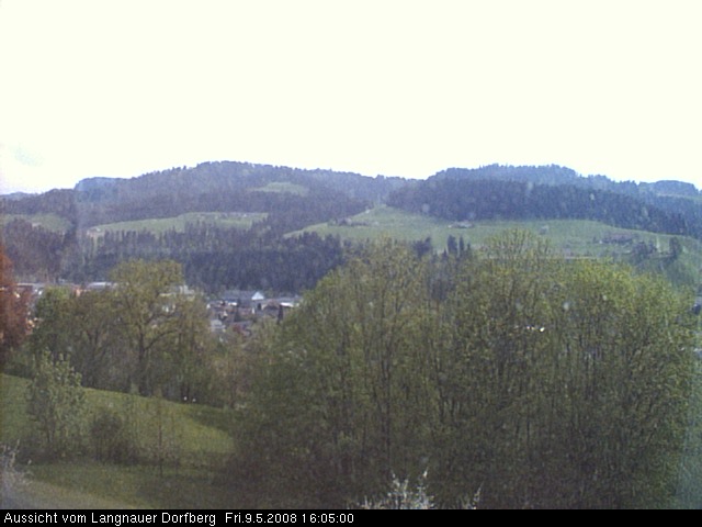 Webcam-Bild: Aussicht vom Dorfberg in Langnau 20080509-160500