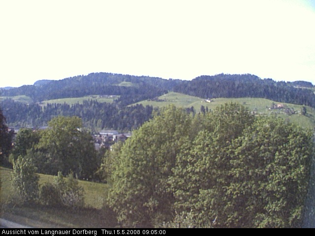Webcam-Bild: Aussicht vom Dorfberg in Langnau 20080515-090500
