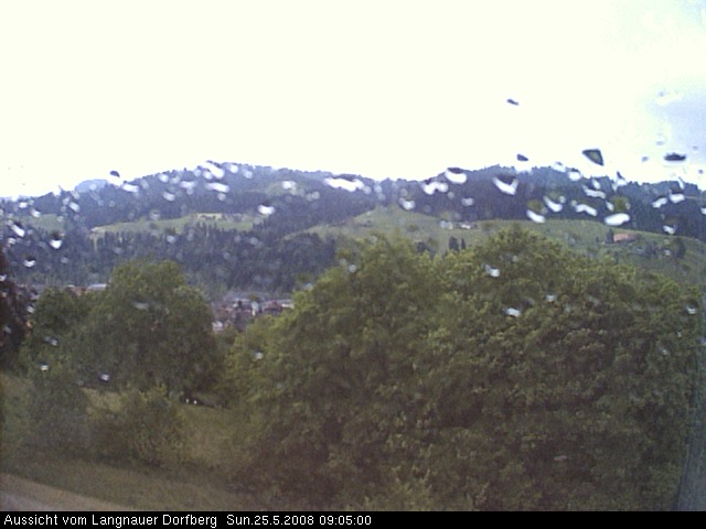 Webcam-Bild: Aussicht vom Dorfberg in Langnau 20080525-090500