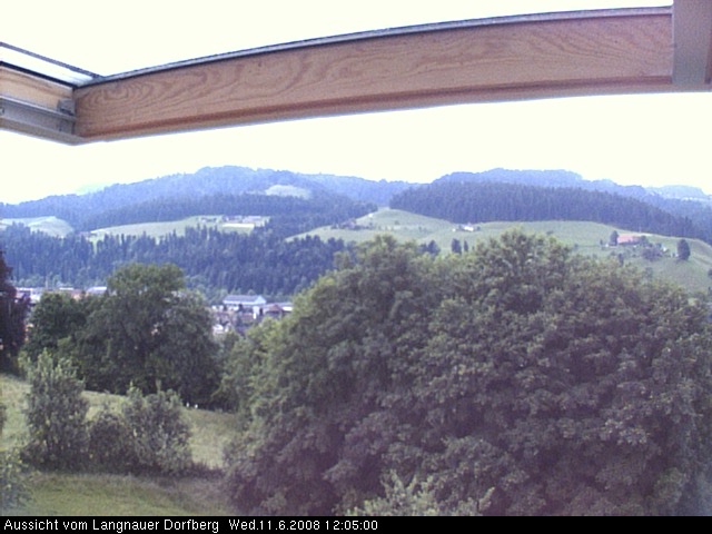 Webcam-Bild: Aussicht vom Dorfberg in Langnau 20080611-120500