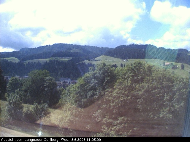 Webcam-Bild: Aussicht vom Dorfberg in Langnau 20080618-110500