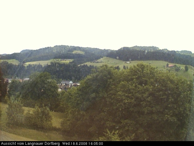 Webcam-Bild: Aussicht vom Dorfberg in Langnau 20080618-160500