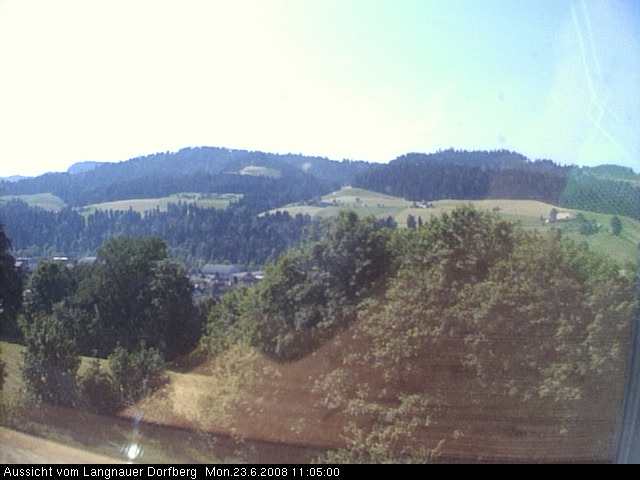 Webcam-Bild: Aussicht vom Dorfberg in Langnau 20080623-110500