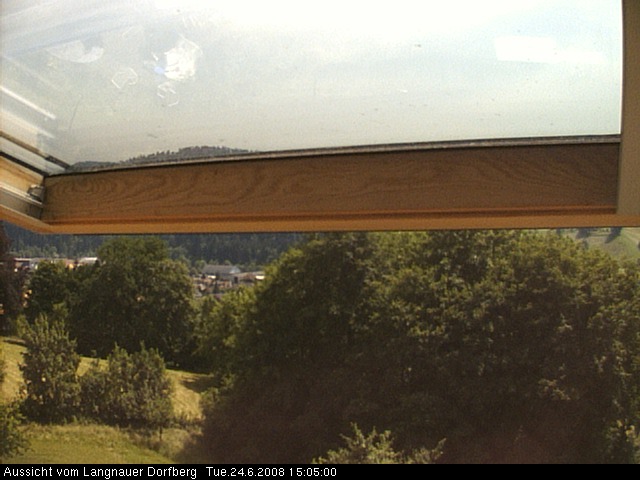 Webcam-Bild: Aussicht vom Dorfberg in Langnau 20080624-150500
