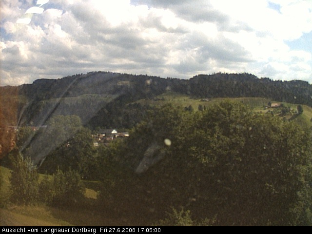 Webcam-Bild: Aussicht vom Dorfberg in Langnau 20080627-170500