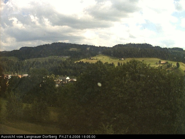 Webcam-Bild: Aussicht vom Dorfberg in Langnau 20080627-180500