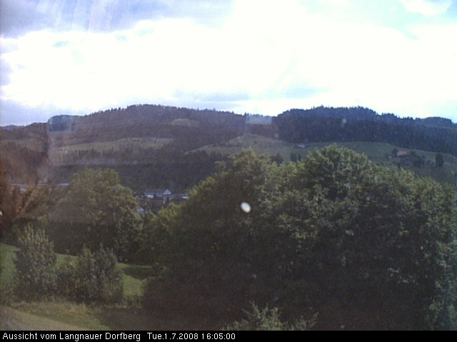 Webcam-Bild: Aussicht vom Dorfberg in Langnau 20080701-160500