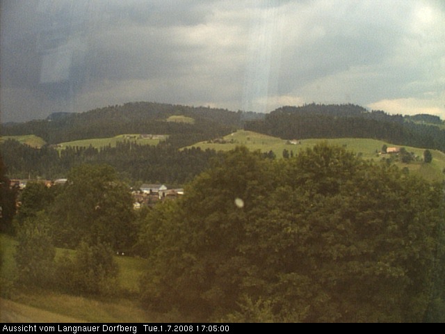 Webcam-Bild: Aussicht vom Dorfberg in Langnau 20080701-170500
