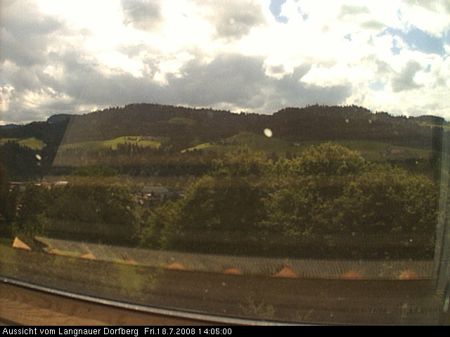 Webcam-Bild: Aussicht vom Dorfberg in Langnau 20080718-140500