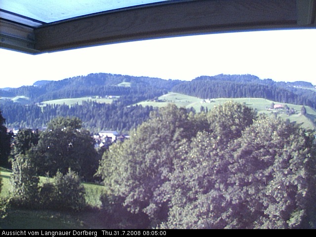 Webcam-Bild: Aussicht vom Dorfberg in Langnau 20080731-080500