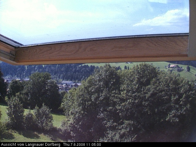 Webcam-Bild: Aussicht vom Dorfberg in Langnau 20080807-110500