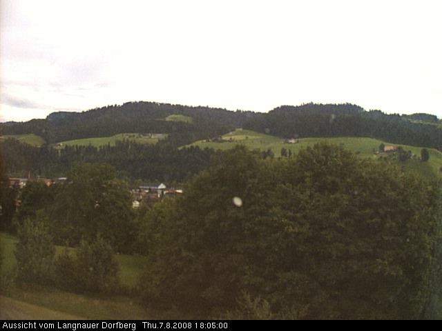 Webcam-Bild: Aussicht vom Dorfberg in Langnau 20080807-180500