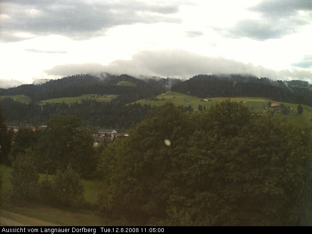 Webcam-Bild: Aussicht vom Dorfberg in Langnau 20080812-110500
