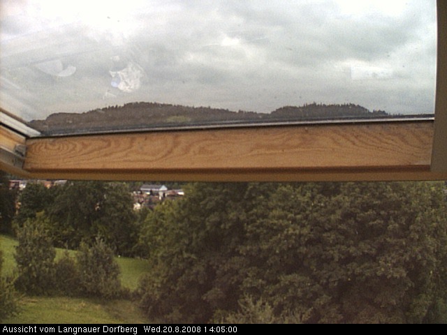 Webcam-Bild: Aussicht vom Dorfberg in Langnau 20080820-140500