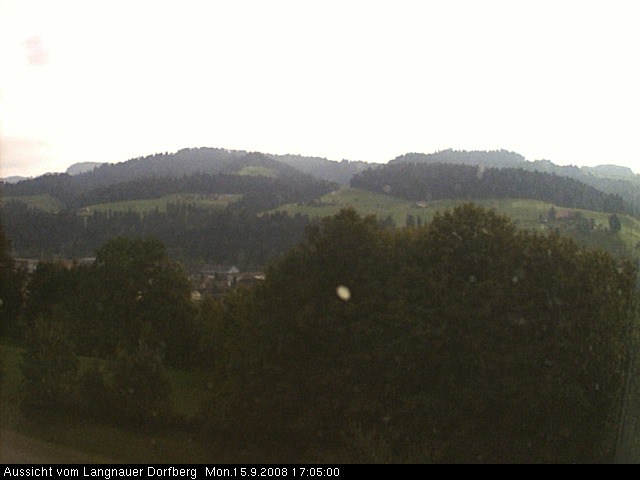 Webcam-Bild: Aussicht vom Dorfberg in Langnau 20080915-170500