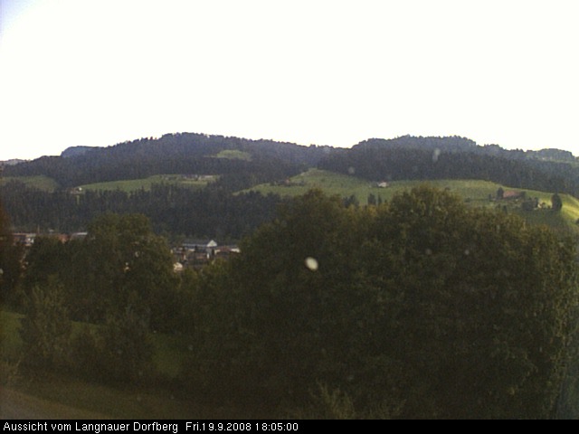 Webcam-Bild: Aussicht vom Dorfberg in Langnau 20080919-180500