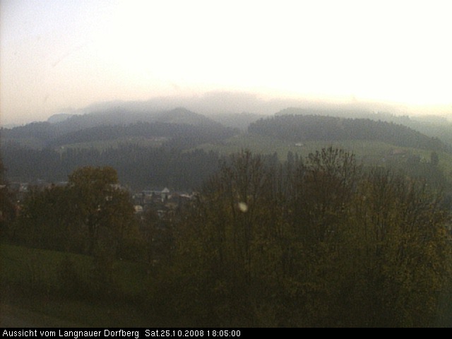 Webcam-Bild: Aussicht vom Dorfberg in Langnau 20081025-180500