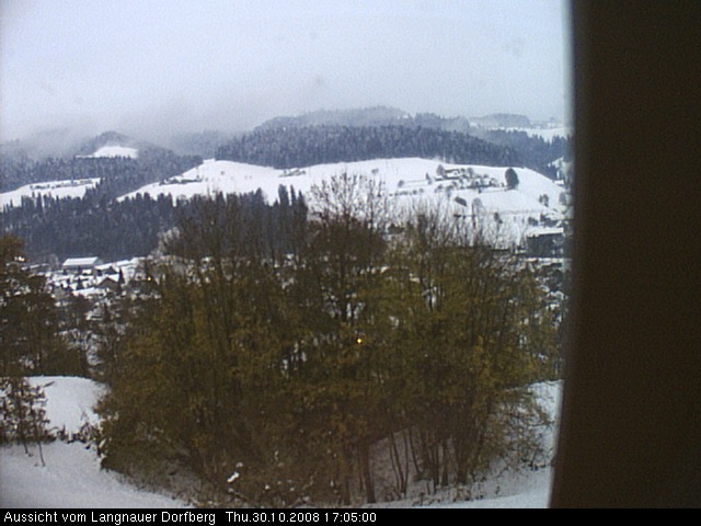 Webcam-Bild: Aussicht vom Dorfberg in Langnau 20081030-170500