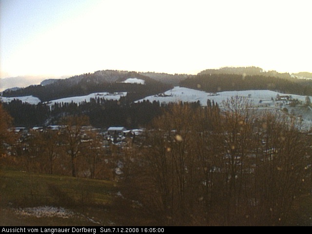 Webcam-Bild: Aussicht vom Dorfberg in Langnau 20081207-160500