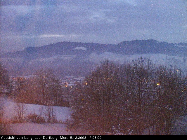 Webcam-Bild: Aussicht vom Dorfberg in Langnau 20081215-170500