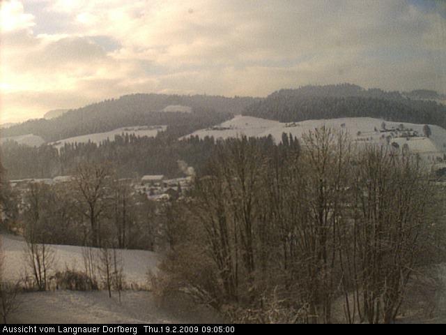 Webcam-Bild: Aussicht vom Dorfberg in Langnau 20090219-090500