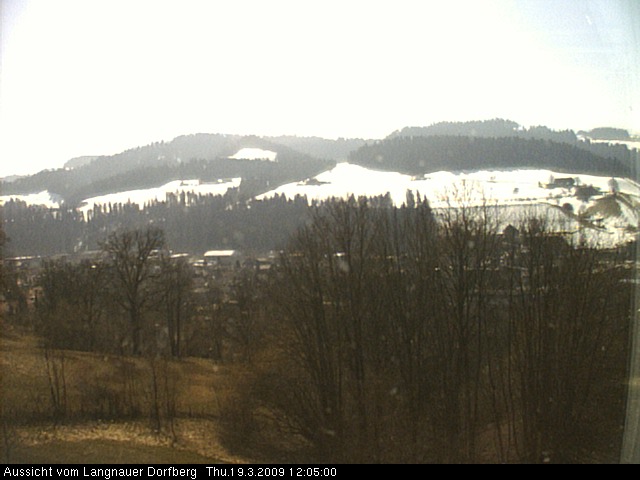 Webcam-Bild: Aussicht vom Dorfberg in Langnau 20090319-120500