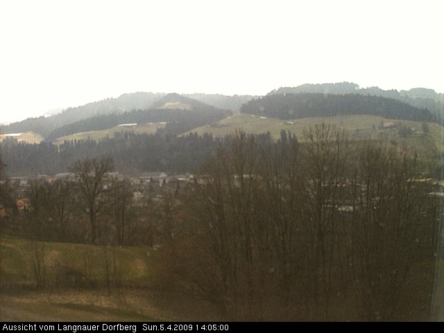Webcam-Bild: Aussicht vom Dorfberg in Langnau 20090405-140500