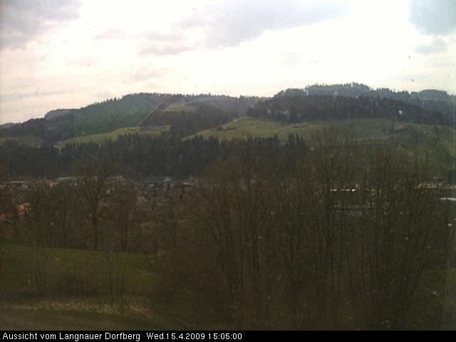 Webcam-Bild: Aussicht vom Dorfberg in Langnau 20090415-150500
