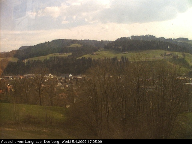 Webcam-Bild: Aussicht vom Dorfberg in Langnau 20090415-170500