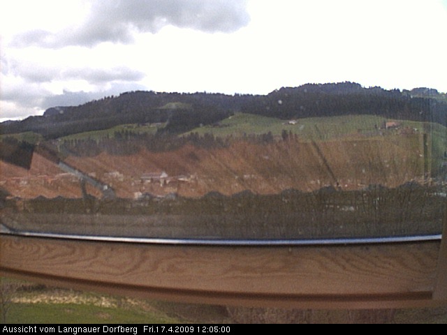 Webcam-Bild: Aussicht vom Dorfberg in Langnau 20090417-120500