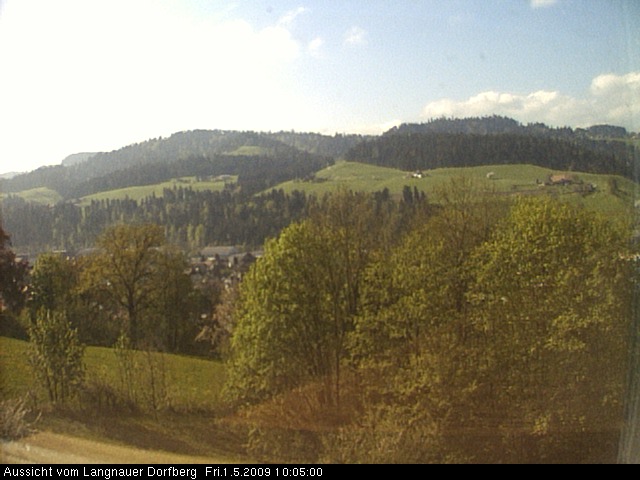 Webcam-Bild: Aussicht vom Dorfberg in Langnau 20090501-100500