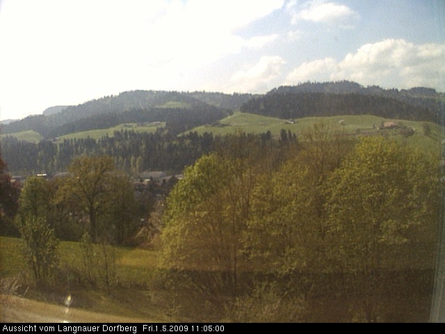 Webcam-Bild: Aussicht vom Dorfberg in Langnau 20090501-110500