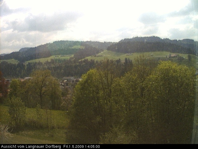 Webcam-Bild: Aussicht vom Dorfberg in Langnau 20090501-140500