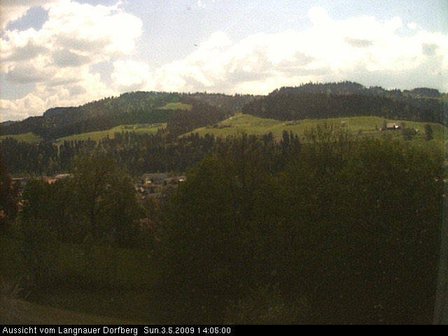 Webcam-Bild: Aussicht vom Dorfberg in Langnau 20090503-140500