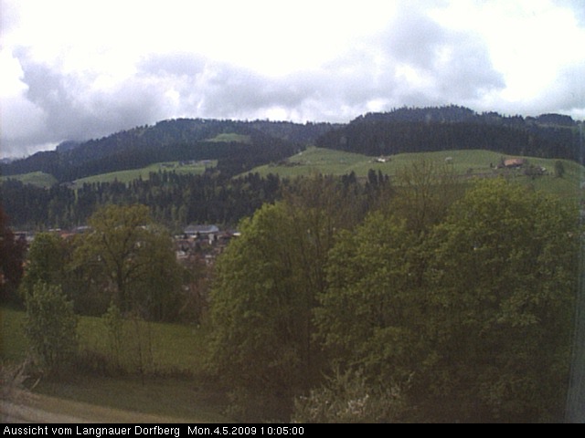 Webcam-Bild: Aussicht vom Dorfberg in Langnau 20090504-100500