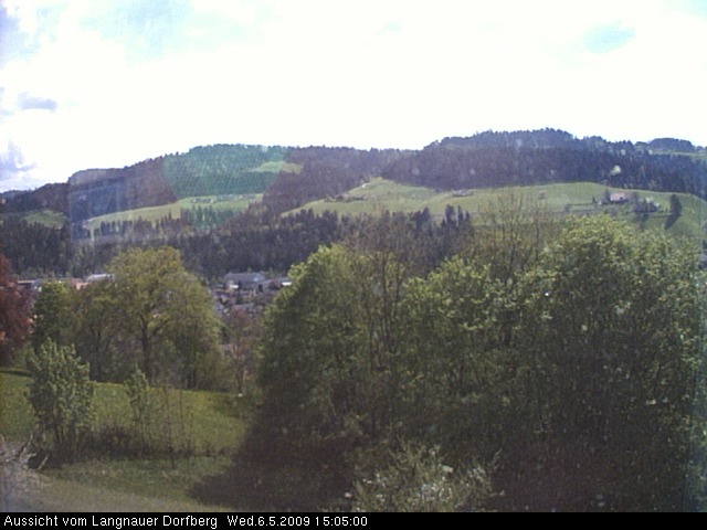 Webcam-Bild: Aussicht vom Dorfberg in Langnau 20090506-150500
