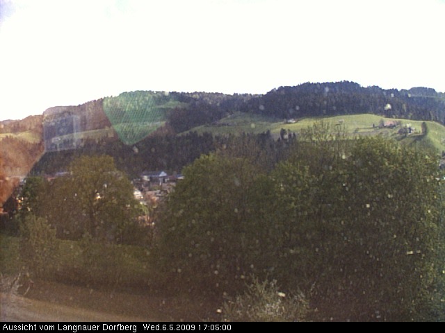Webcam-Bild: Aussicht vom Dorfberg in Langnau 20090506-170500