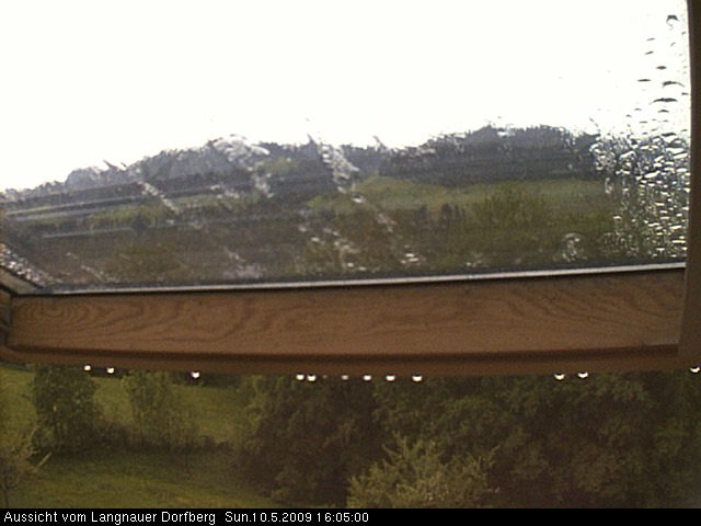 Webcam-Bild: Aussicht vom Dorfberg in Langnau 20090510-160500