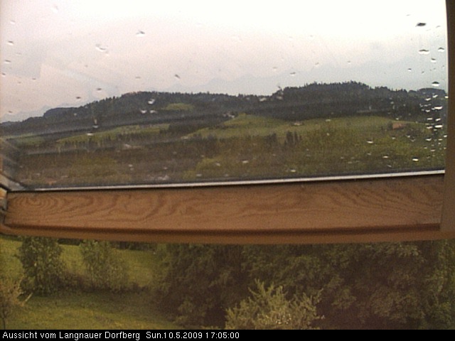 Webcam-Bild: Aussicht vom Dorfberg in Langnau 20090510-170500