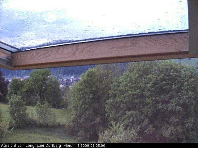 Webcam-Bild: Aussicht vom Dorfberg in Langnau 20090511-080500