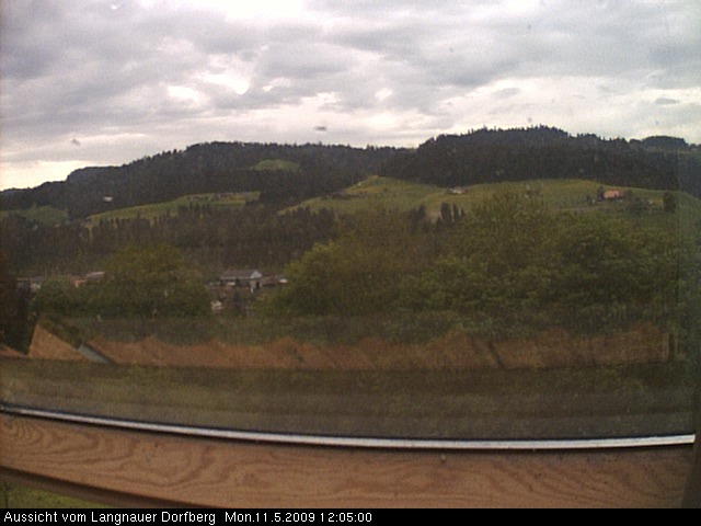 Webcam-Bild: Aussicht vom Dorfberg in Langnau 20090511-120500
