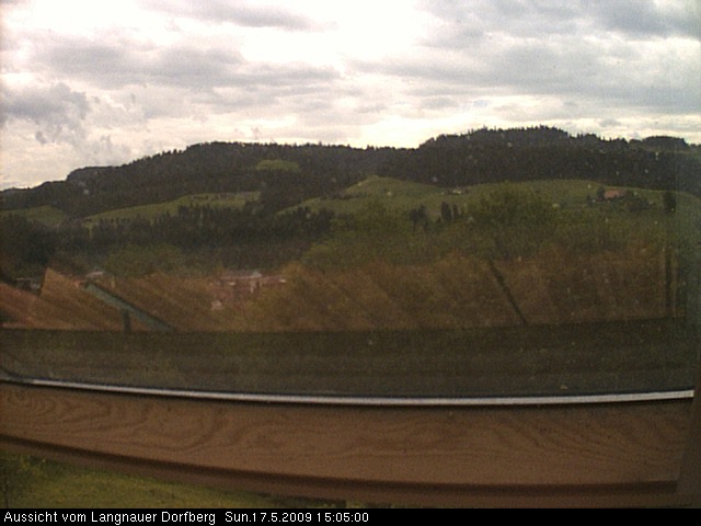 Webcam-Bild: Aussicht vom Dorfberg in Langnau 20090517-150500