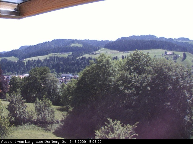 Webcam-Bild: Aussicht vom Dorfberg in Langnau 20090524-150500