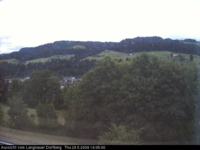 Webcam-Bild: Aussicht vom Dorfberg in Langnau 20090528-160500