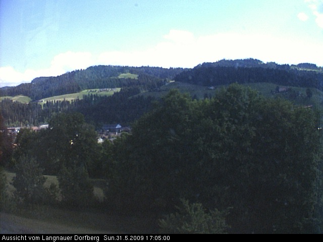 Webcam-Bild: Aussicht vom Dorfberg in Langnau 20090531-170500