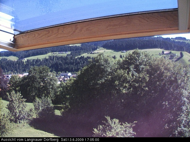 Webcam-Bild: Aussicht vom Dorfberg in Langnau 20090613-170500
