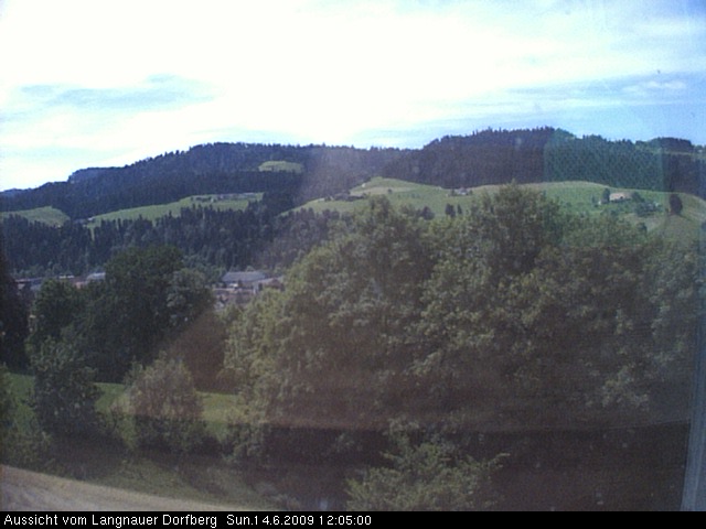 Webcam-Bild: Aussicht vom Dorfberg in Langnau 20090614-120500