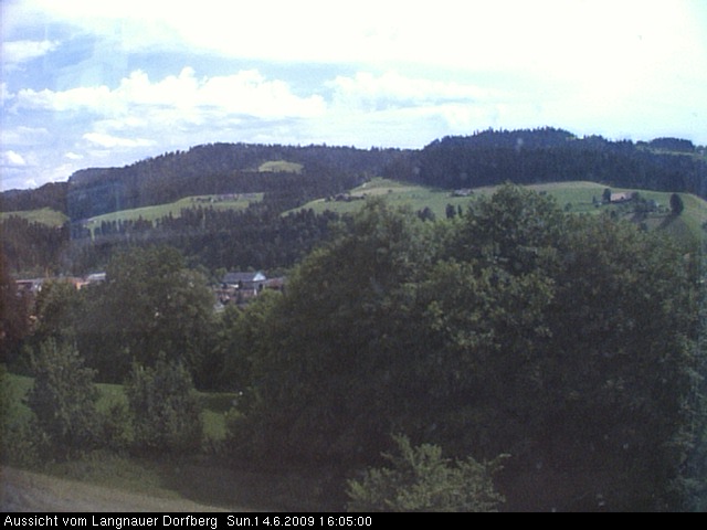 Webcam-Bild: Aussicht vom Dorfberg in Langnau 20090614-160500