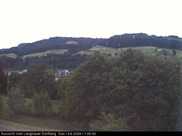 Webcam-Bild: Aussicht vom Dorfberg in Langnau 20090614-170500